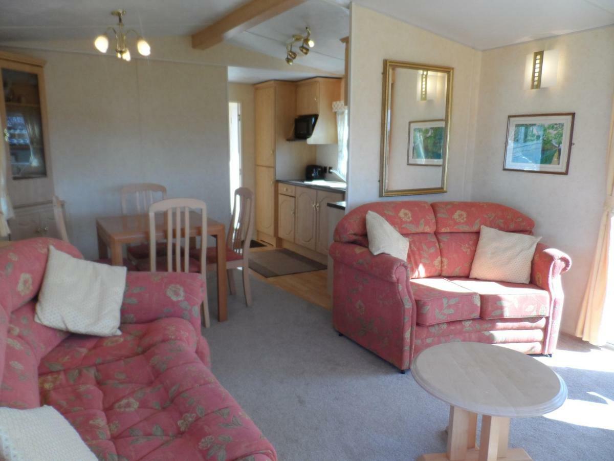 Luxury Mobile Home Near Perranporth Situated On A Quiet Farm Truro Exteriér fotografie