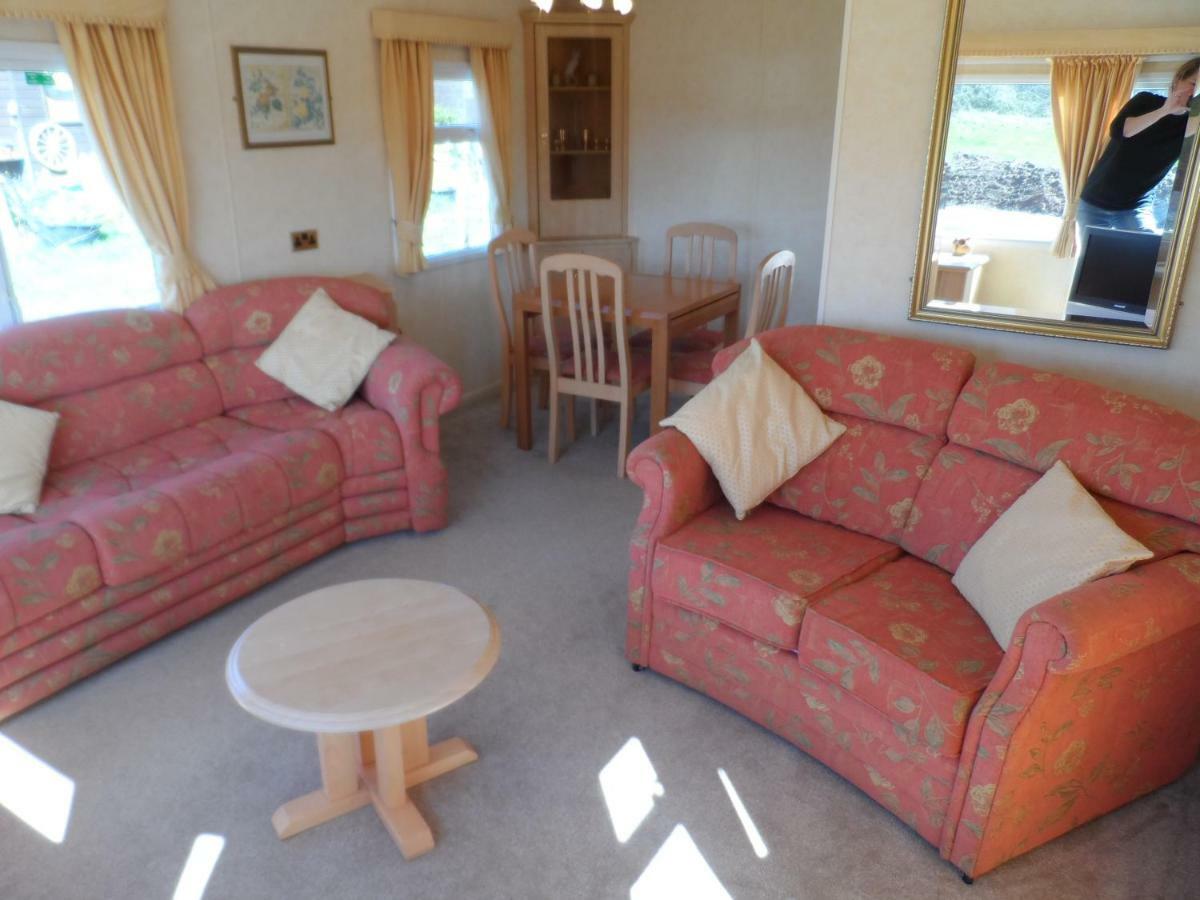 Luxury Mobile Home Near Perranporth Situated On A Quiet Farm Truro Exteriér fotografie
