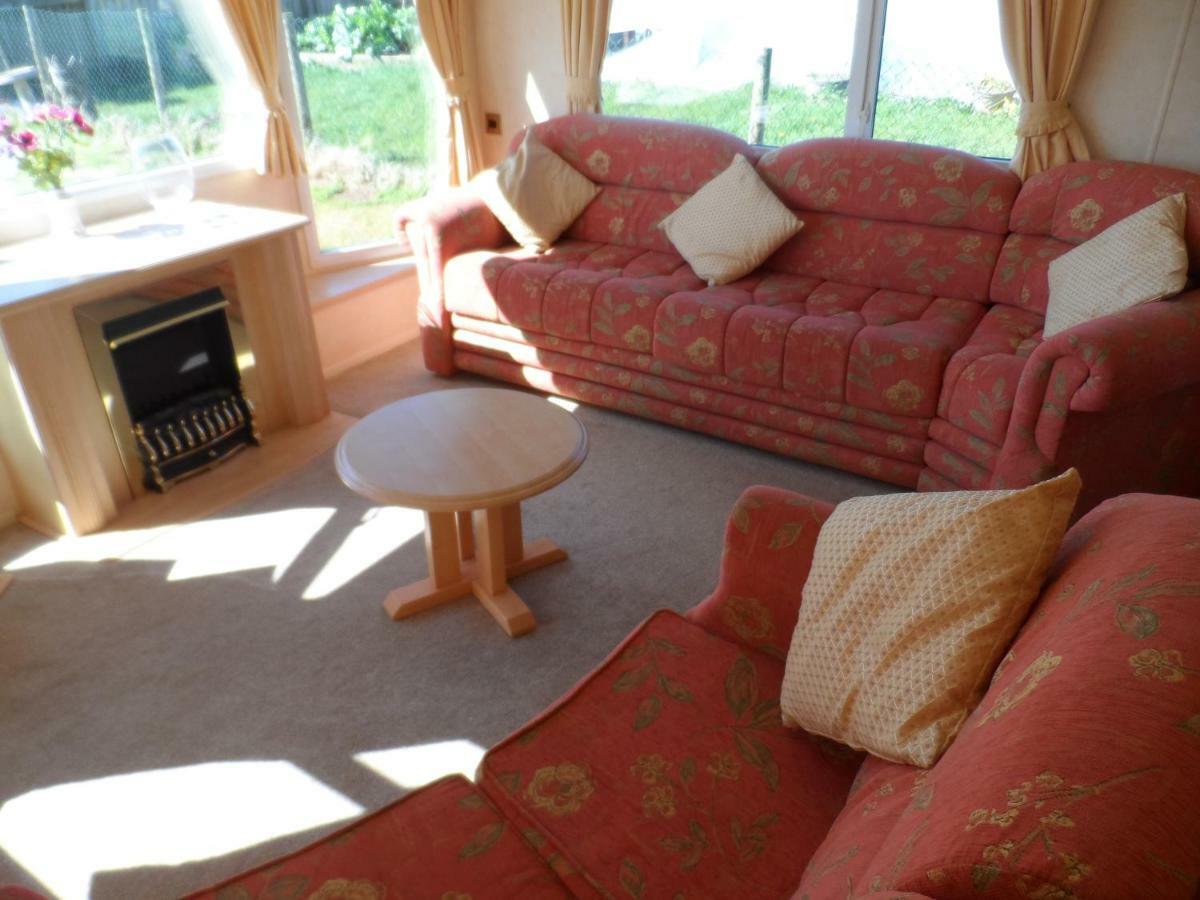 Luxury Mobile Home Near Perranporth Situated On A Quiet Farm Truro Exteriér fotografie