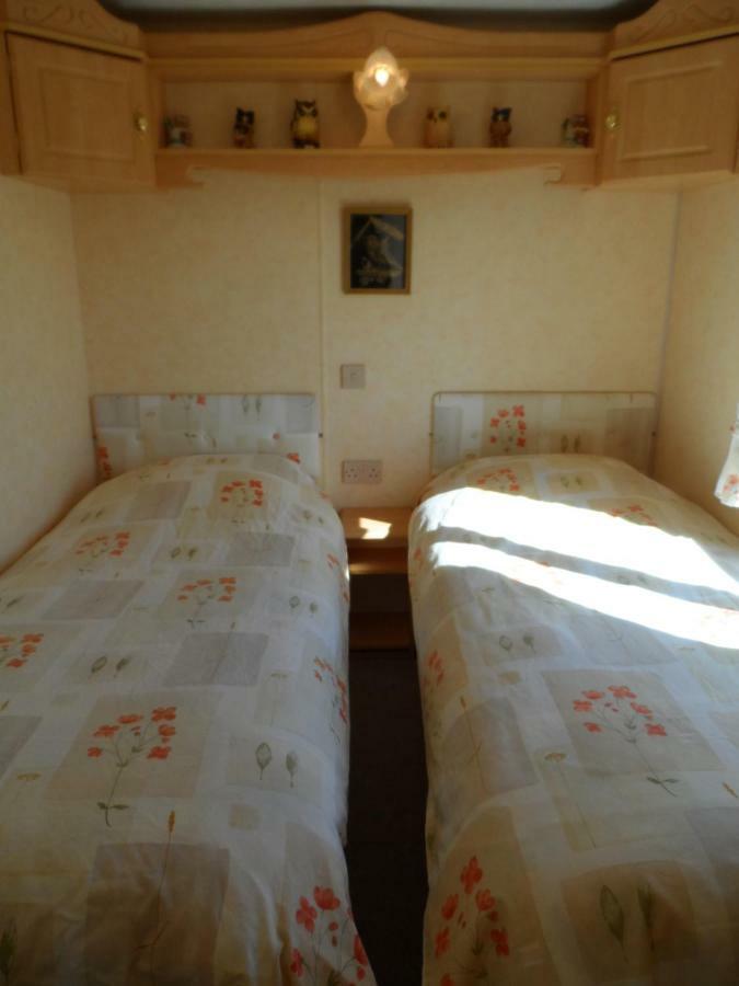 Luxury Mobile Home Near Perranporth Situated On A Quiet Farm Truro Exteriér fotografie