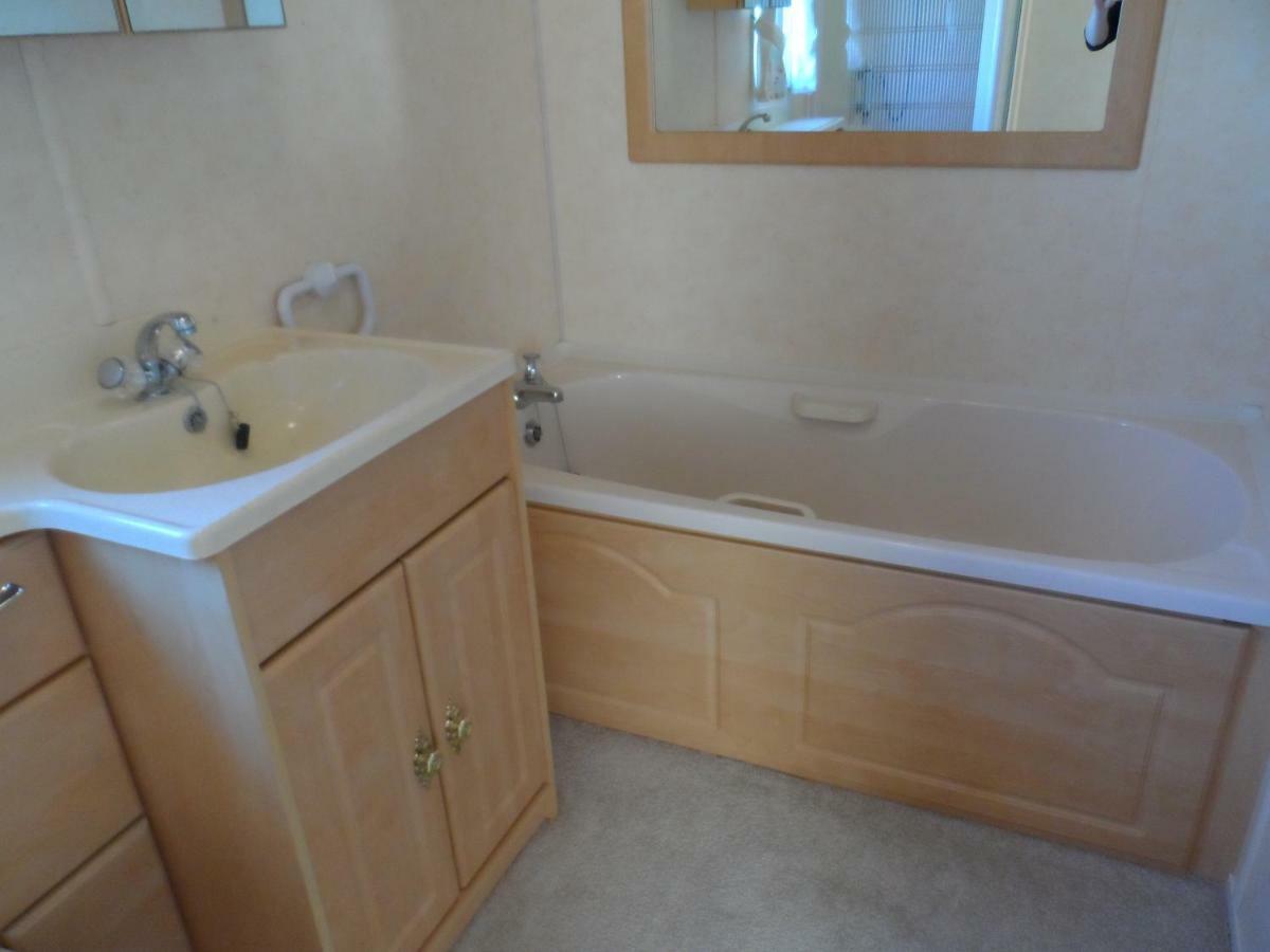 Luxury Mobile Home Near Perranporth Situated On A Quiet Farm Truro Exteriér fotografie
